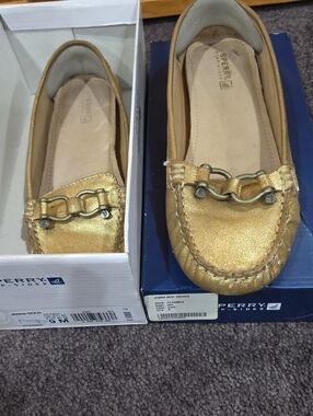 Sperry Women's Metallic Gold Moccasin Driving Shoes